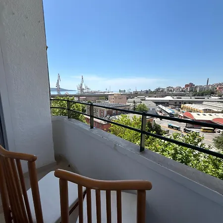 Alviano International Apartment *