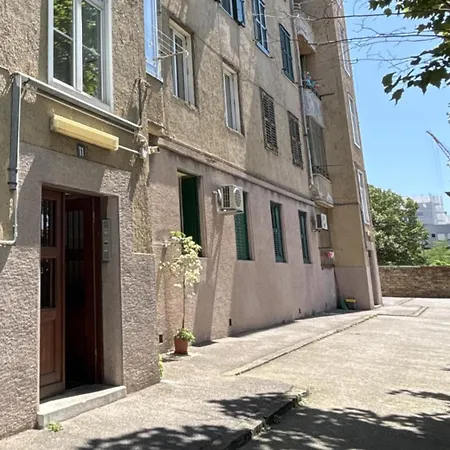 Alviano International Apartment *